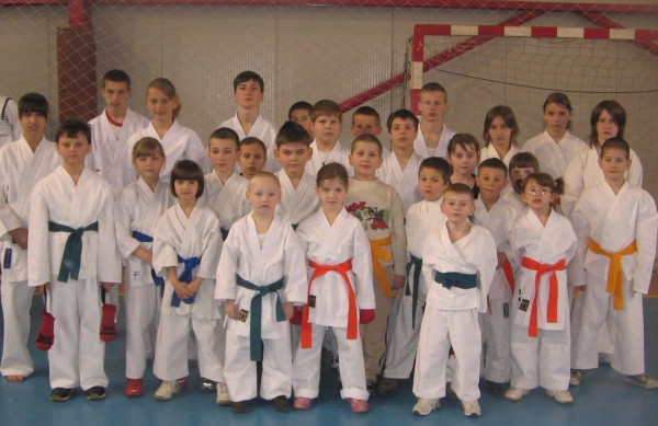 From Romania: we are ready to championship! 2009 (   !)